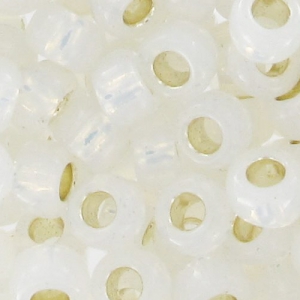 Rocalla Toho 8/0 TO8R2100 - Milky White Silver Lined