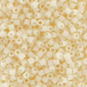 Miyuki Delica 15/0 DBS0732 - Opaque Dark Cream x5g