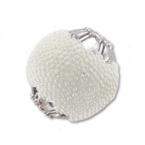 Redonda con inclusiones de perlas con platillos 15 mm Crema x1