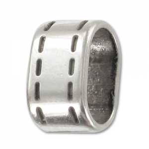 Cuenta pasante irregular para cuero Regaliz plateado x1