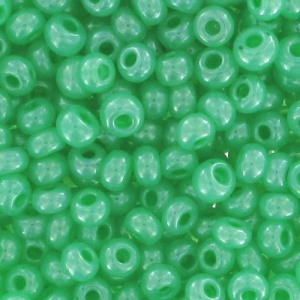 Cuentas de Rocalla Preciosa 11/0 2 mm - Jade Alabaster x20 g