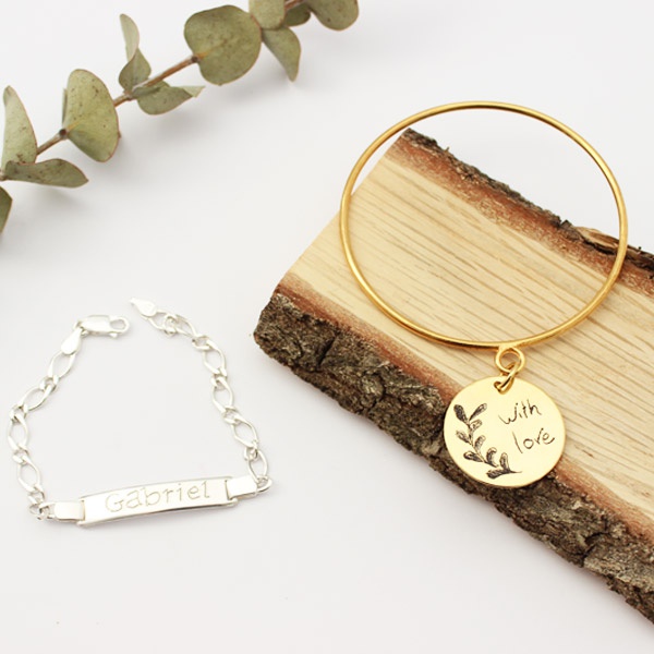 Esquema Cómo grabar sus joyas con el grabador Dremel? Esquema Cómo grabar sus joyas con el grabador Dremel?