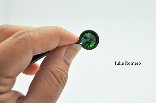 anillo de la trenza con cabujón y hematita PureCrystal : Paso 2