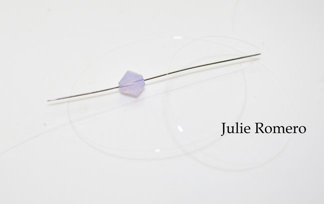 anillo de la trenza con cabujón y hematita PureCrystal : Paso 5