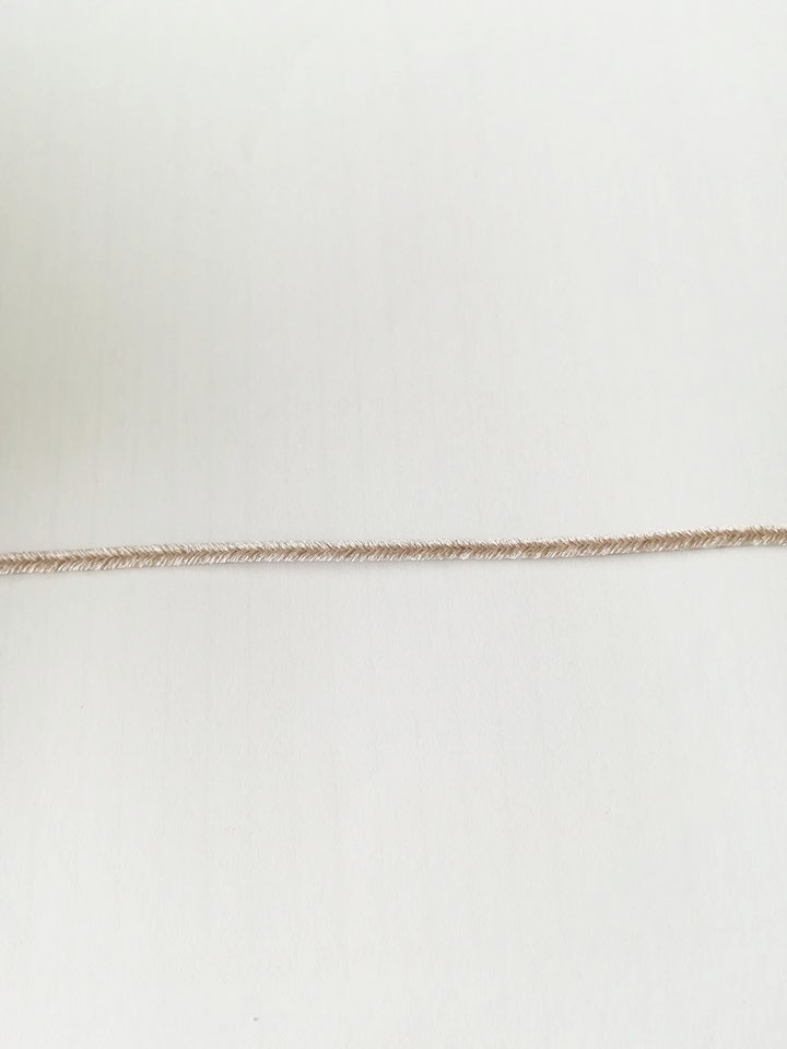 Pendientes brillantes alas trenza de luz de luna y cristales PureCrystal : Paso 1