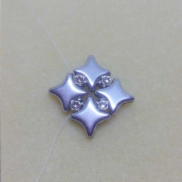 Tutoriel boucles d'oreilles facile DIY avec des perles de verre Star Beads