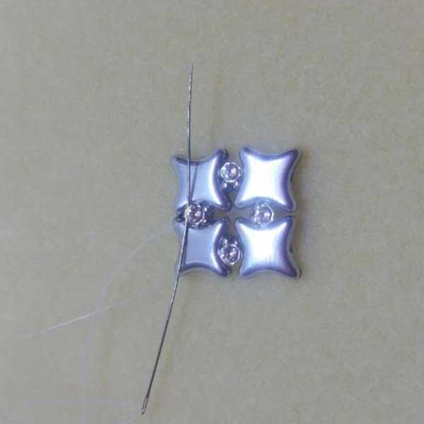 Tutoriel boucles d'oreilles facile avec des perles de verre Star Beads