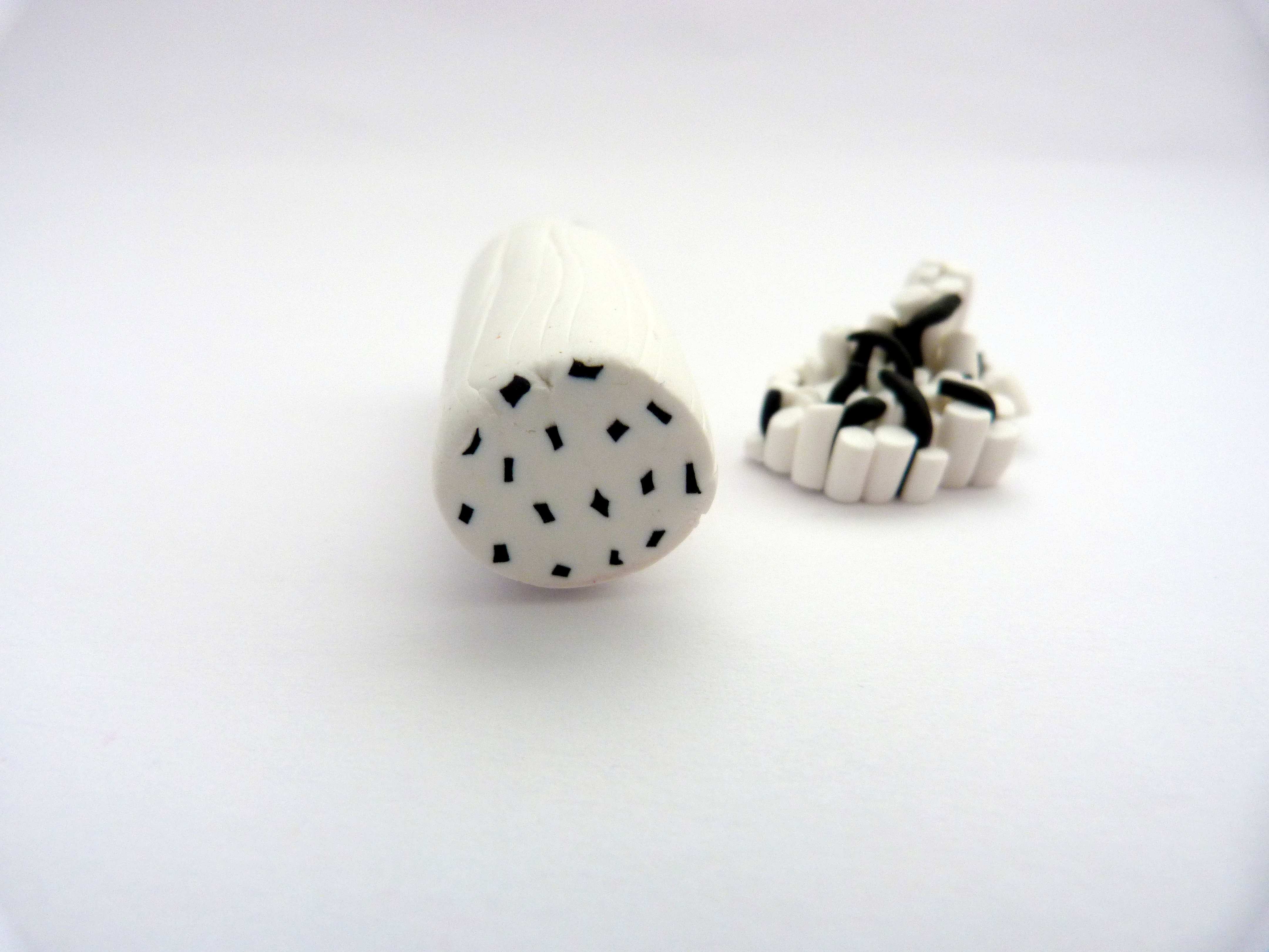 Pendientes de arcilla polimérica de fruta del dragón de Pitaya : Paso 8