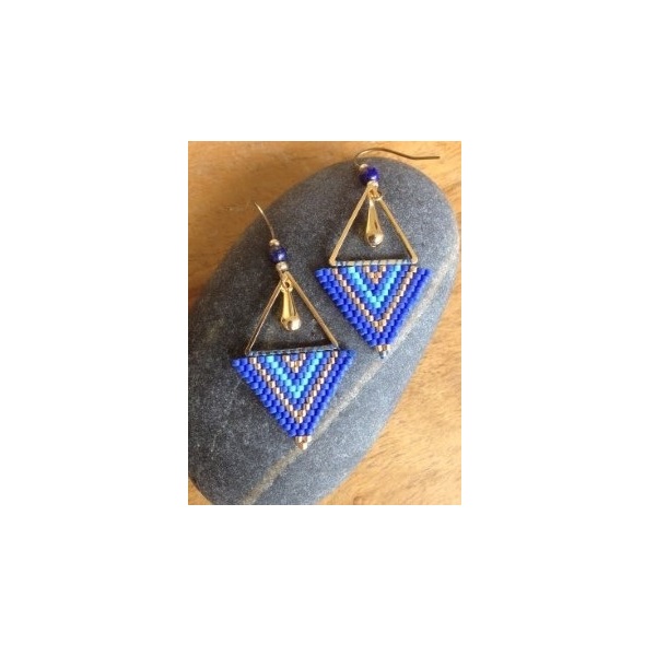 Pendientes en brickstitch con Perles & Co