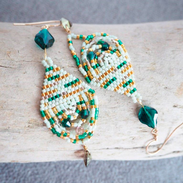 menta verde esmeralda pendientes de Bohemia barroca con perlas de Miyuki y cristales