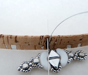 Pulsera Lucía corcho Keops y perlas, Arcos y Minos Puca