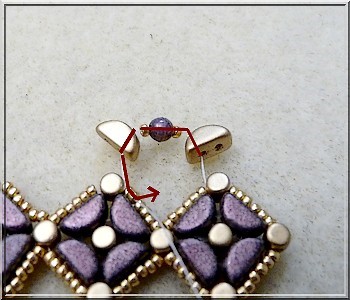 Tutoriel bijou schéma gratuit bracelet Maiya en perles en verre Kos par Puca