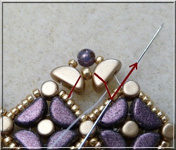 Tutoriel bijou schéma gratuit bracelet Maiya en perles en verre Kos par Puca