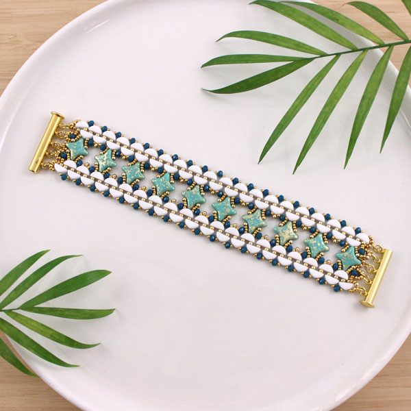 Gemelos con cuentas de vidrio Star Beads y Kos®