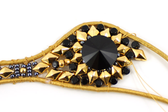 Cuff Wrap y Negro Oro y PureCrystal Diamonduo botón 10 Manchette Wrap Noire et Dorée Diamonduo et Bouton PureCrystal 10