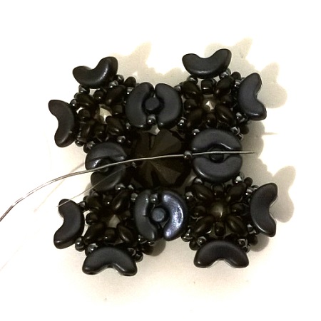 con cuentas pulsera manguito Minos, Arcos y Super Duo : Paso 38