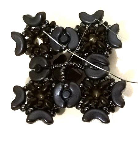 con cuentas pulsera manguito Minos, Arcos y Super Duo : Paso 42