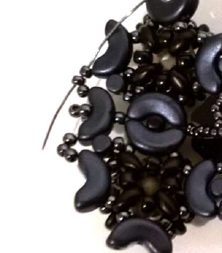 con cuentas pulsera manguito Minos, Arcos y Super Duo : Paso 58