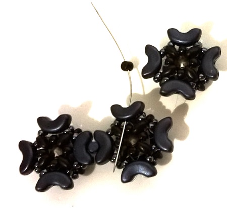 con cuentas pulsera manguito Minos, Arcos y Super Duo : Paso 25