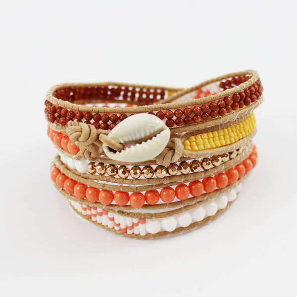 Pulsera de cuero Tuto 5 vueltas con una concha Cauri y cuentas Miyuki