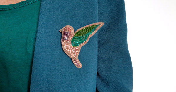DIY Broche de pájaro bordado en oro con cannetille y jaseron por Dame Moustache