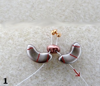 Collar Jéromine Arcos® Khéops® y rock por Puca® : Paso 1