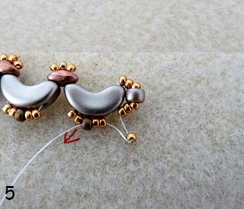 Collar Jéromine Arcos® Khéops® y rock por Puca® : Paso 5