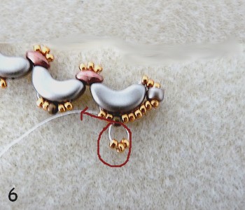 Collar Jéromine Arcos® Khéops® y rock por Puca® : Paso 6