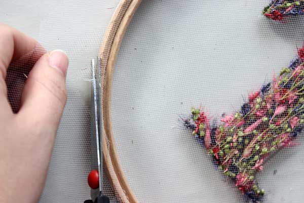 Comment r&eacute;aliser une d&eacute;coration avec des fleurs s&eacute;ch&eacute;es ?