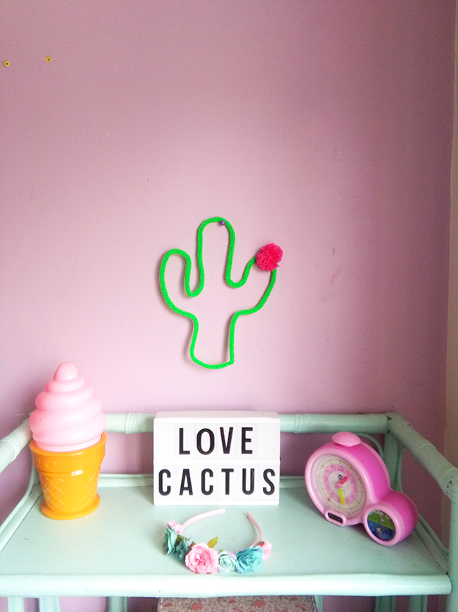diy-deco-realiser-un-cactus-au-tricotin-cute-kawai-facile-easy