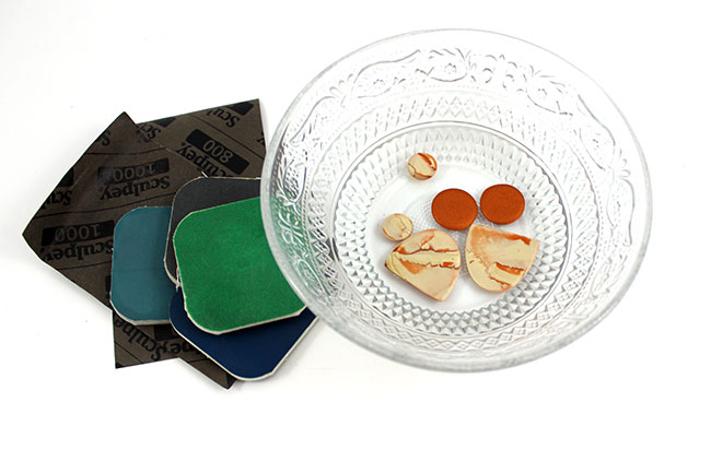 Pendientes Cernit efecto piedra metalizada champán y bronce : Paso 4