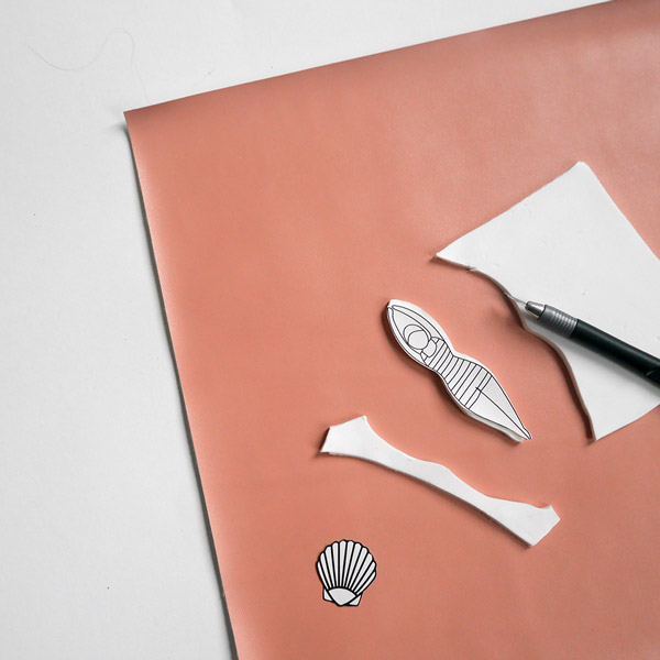 Broche DIY baigneuse en pâte polymère