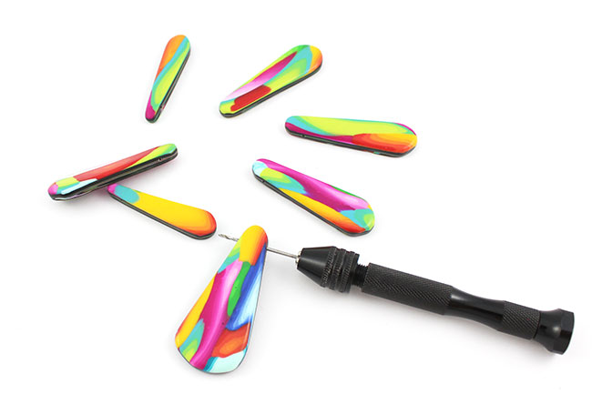 Collar étnico multicolor de arcilla polimérica : Paso 15