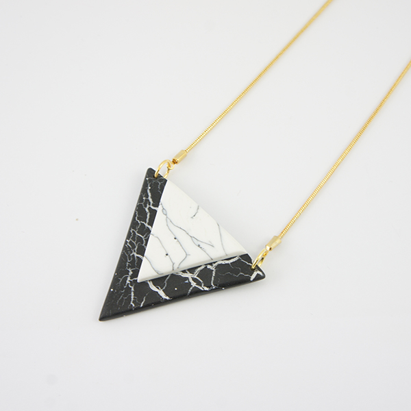 Esquema Colgante con efecto mármol de arcilla polimérica Esquema Colgante con efecto mármol de arcilla polimérica