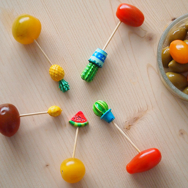 Miniaturas De Arcilla De Polimero De La Fruta De Cactus Y De