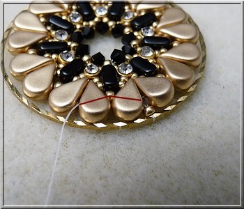 Tutoriel_pendentif_coeur_perles_verre_amos_ios_puca-14