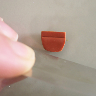 Trio de Porte-clés tendance Cactus en pâte polymère et pompons étape 5