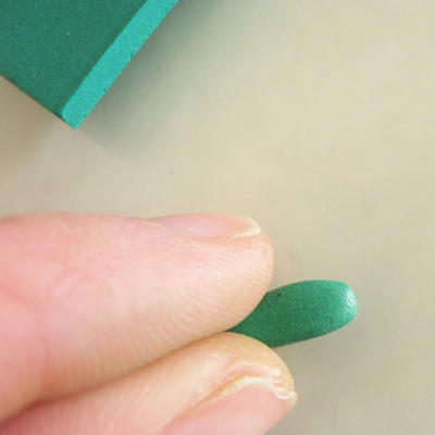 Trio de Porte-clés tendance Cactus en pâte polymère et pompons étape 7