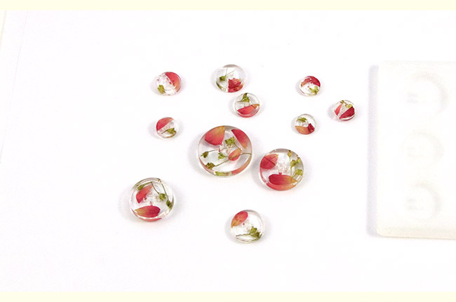 Botones de resina desmoldeo Démoulage des boutons de résine