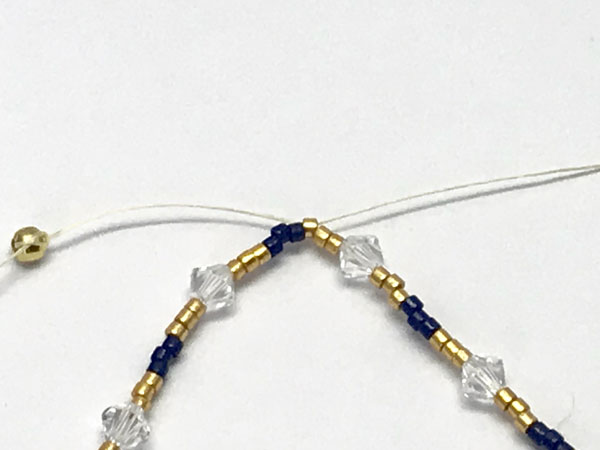 Brazalete de brazalete tejido peyote bricolaje con cuentas Miyuki Delicas : Paso 3