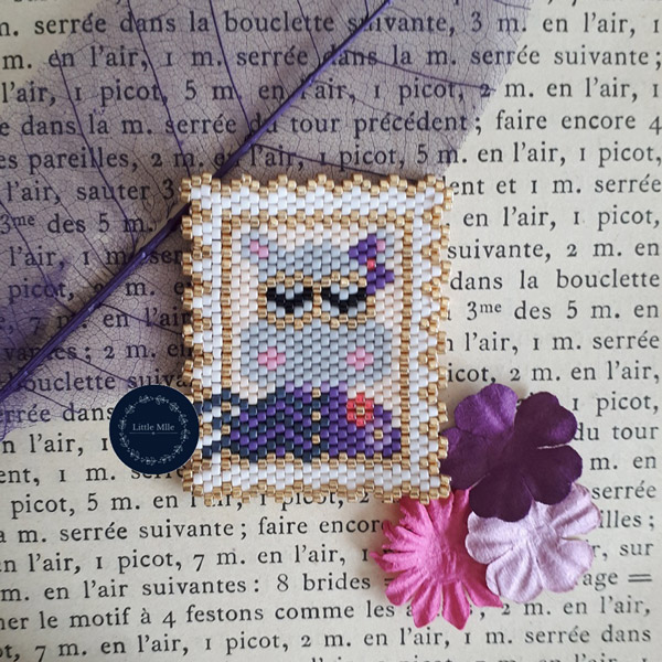 Comment r&eacute;aliser un timbre en tissage brick stitch