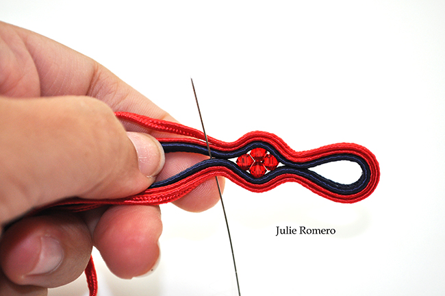 trenza pulsera y cristales de PureCrystal : Paso 4