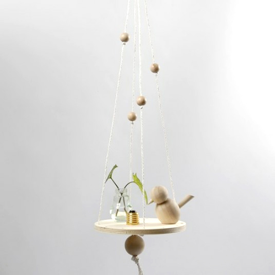 Decoración DIY - estantería colgante con cuentas de madera