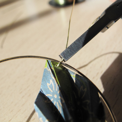 Pendientes Jungle Origami : Paso 11