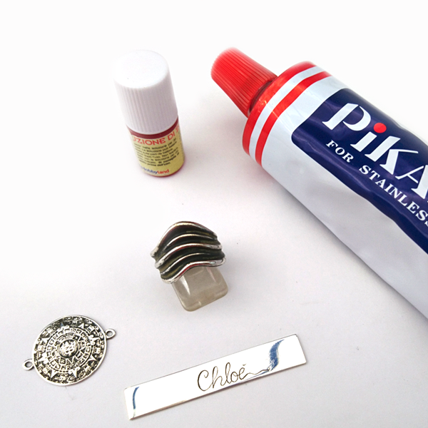 Esquema Cómo skate y pulimento de la plata y grabados para un efecto envejecido dinero? Esquema Cómo skate y pulimento de la plata y grabados para un efecto envejecido dinero?