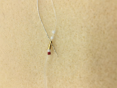 DIY Chic Pendientes en tejido triangular 3D de Miyuki Delicas 11/0 : Paso 22