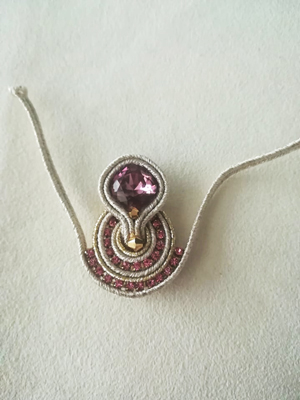 etape 11 boucles d oreilles soutache PureCrystal coudre soutache