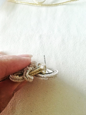 etape 19 boucles d oreilles soutache PureCrystal coudre soutache