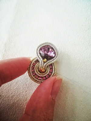 etape 1 boucles d oreilles soutache PureCrystal coudre soutache