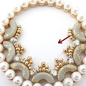 paso 10 - Pendientes-colgante-Charlotte-perlas-vidrio-Puca